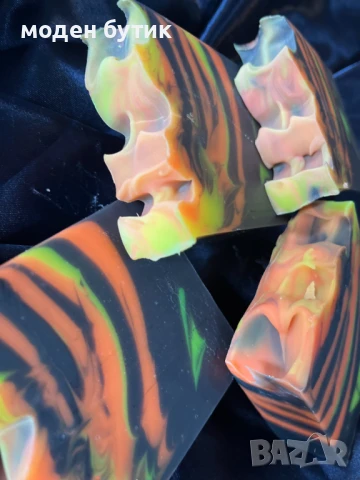 Натурален сапун ”Ябълка и Канела”, снимка 3 - Козметика за тяло - 51063967