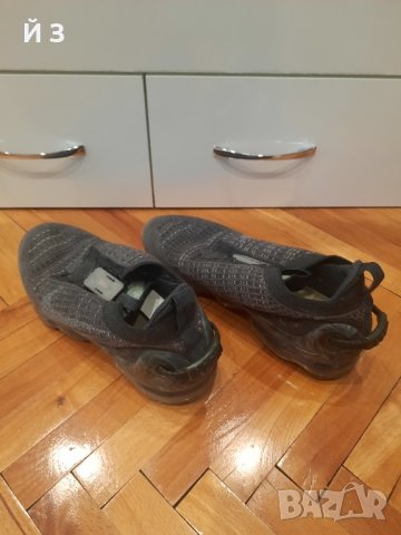 nike vapormax 42,5 БЕЗ КУТИЯ , снимка 1 - Маратонки - 44373377