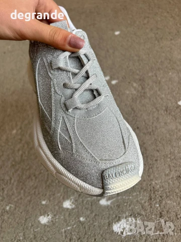 Дамски маратонки Balenciaga Намалени, снимка 4 - Маратонки - 50944369