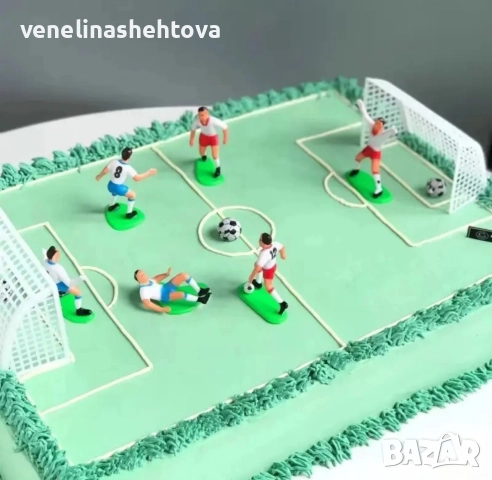 Комплект 9 броя футболисти фигурки футбол декорация торта 