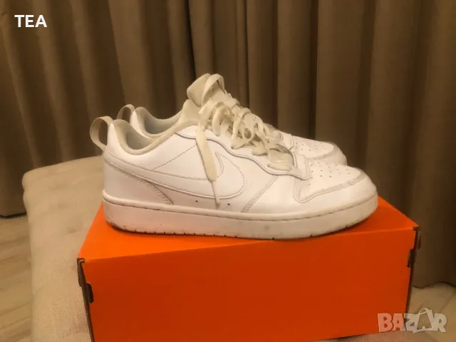 Спортни обувки Nike, снимка 4 - Детски маратонки - 47938213