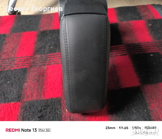 Опел астра h подлакътник, снимка 2 - Аксесоари и консумативи - 53198760