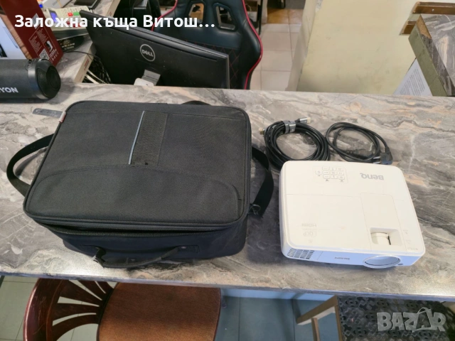 Видеопроектор Benq TW523P , снимка 2 - Плейъри, домашно кино, прожектори - 54345218