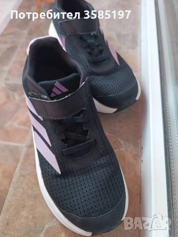 Детски маратонки Adidas, снимка 6 - Детски маратонки - 53896668
