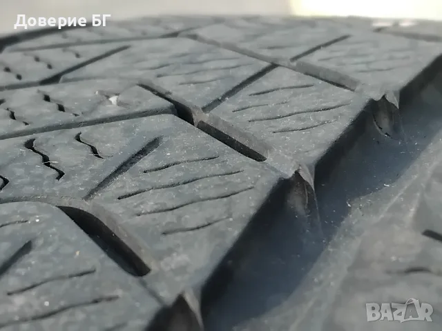 Гуми 265 60 18 Пирели Pirelli 2 броя. Нов внос. Не са нови! Цената е за брой гума. Без коментари