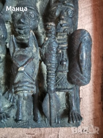 Африканска бронзова плоча, снимка 4 - Антикварни и старинни предмети - 36921299