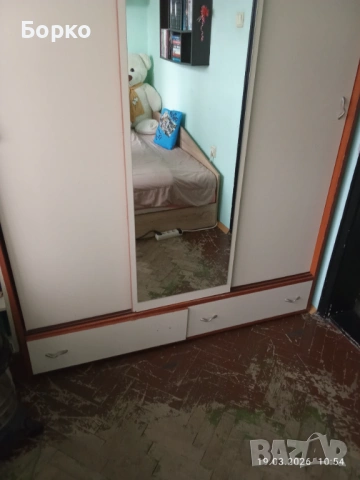 Гардероб, снимка 2 - Гардероби - 53903436