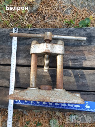 Винтова преса, снимка 3 - Други инструменти - 42898461