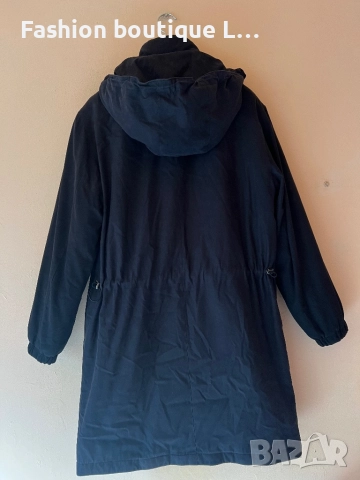 Дълго черно зимно яке с качулка и много джобове М размер с ластик в талията който се стяга 🖤, снимка 10 - Якета - 52401596