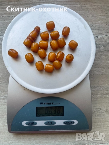 Кехлибар, снимка 4 - Колиета, медальони, синджири - 52599812