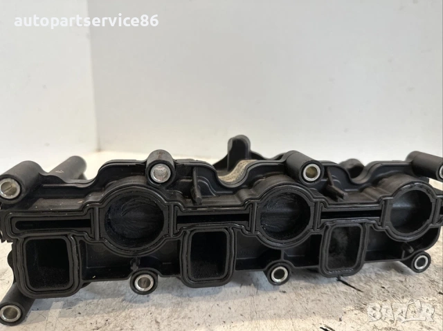 Всмукателен колектор десен за Volkswagen Touareg 3.0 Tdi (2009) 059129712Bt , снимка 3 - Части - 54164421