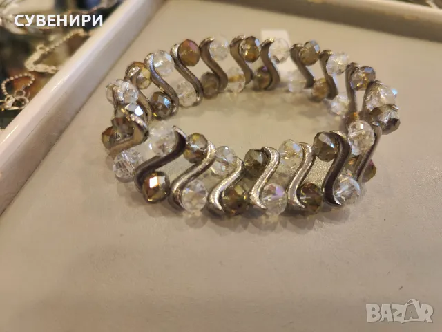 Гривна с камъчета , снимка 1