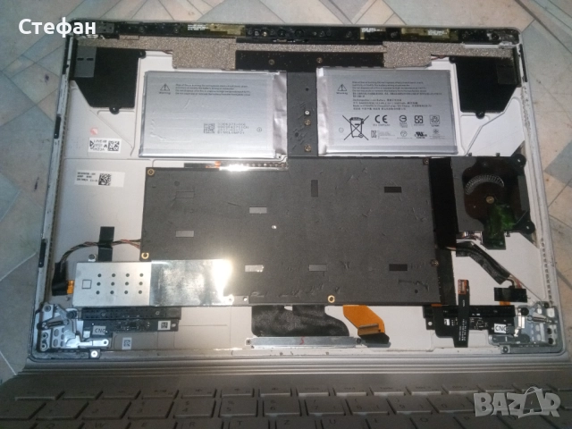 Microsoft Surface Book 1 13.5" ultra book air laptop (Intel Core i5,  RAM, ssd)) за Части, снимка 2 - Части за лаптопи - 52666966