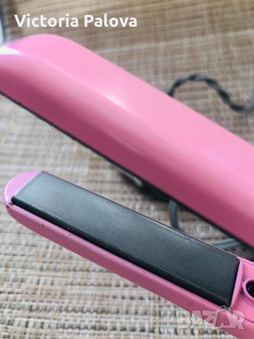 Компактна преса за коса NANO TITANIUM,купена в Америка