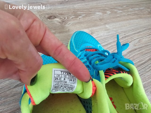 Дамски маратонки ASICS цветни сини неон, снимка 5 - Маратонки - 42673464