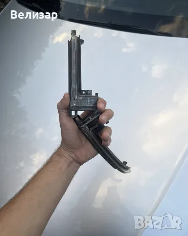 Комплект оригинални мигачи за Audi A4 B8, снимка 3 - Части - 55799252