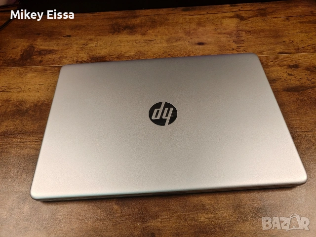 HP Laptop 15s AMD Ryzen 5 5500U Чисто нов 