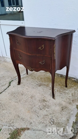 Шкаф скрин с високи крачета, снимка 2 - Скринове - 52214210