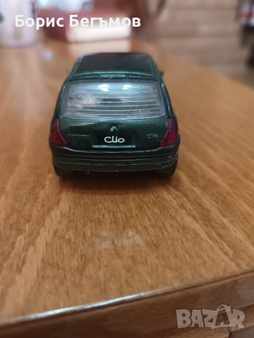 Рено Клио/Бураго - RENAULT Clio -  1/43, снимка 2 - Колекции - 52369151