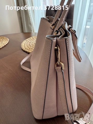 Продавам чанта , снимка 3 - Чанти - 54354764