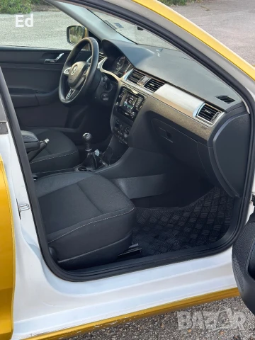 Skoda Rapid, снимка 4 - Автомобили и джипове - 51138827