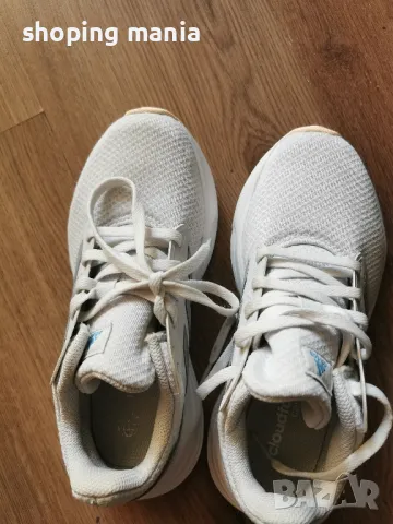 нови маратонки Adidas , снимка 3 - Маратонки - 49024356