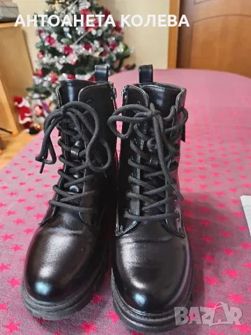 Черни боти за момиче 