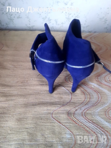  Обувките се продават , снимка 6 - Дамски обувки на ток - 54350052