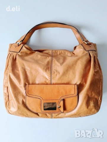 Две големи чанти. ESCADA Original 100% Кожа Голяма чанта, снимка 15 - Чанти - 51676636