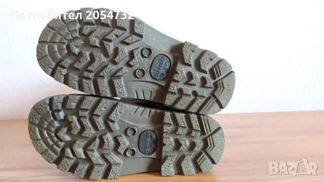 Нови апрески - Olang Canadian (35-36-ти номер), снимка 15 - Дамски апрески - 52157134