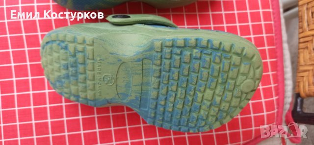 Продавам детски джапанки/кроксове - 25/26 , но отговарят на 27/28, снимка 4 - Детски джапанки - 37828914