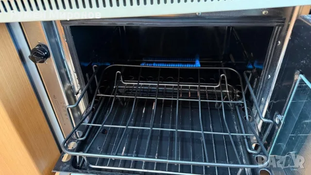 Продавам седем места каравана Хоби. , снимка 8 - Каравани и кемпери - 56443349