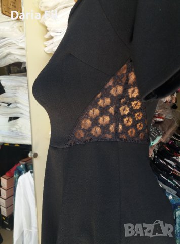 Черна кукленска рокля с отворени рамене, късо ръкавче и дантела в талията. , снимка 4 - Рокли - 37497683