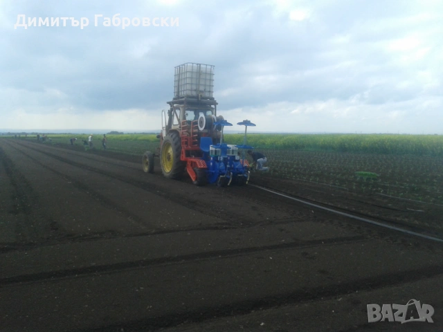 Разсадо-посадъчна машина Ferrari, снимка 3 - Градинска техника - 54229486