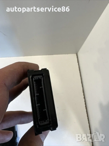 Блок за управление Gateway за Toyota Prius 1.8 Hybrid (2018) 89111-47070, снимка 2 - Части - 54354025