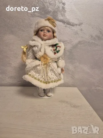Продавам порцеланови кукли , снимка 7 - Колекции - 48931230