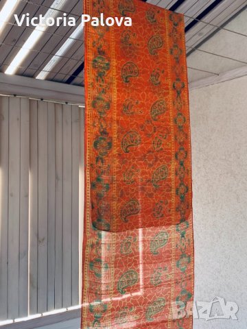 Копринен шал 175/30см, снимка 3 - Шалове - 36652529