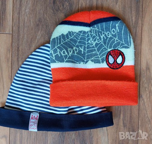 Зимни шапки 2-3 год., снимка 4 - Шапки, шалове и ръкавици - 42920657