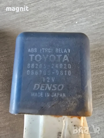 88253-24020 е реле за ABS (TRC) на Toyota