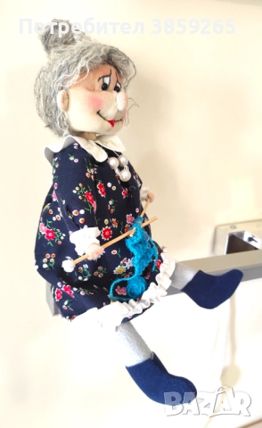 Кукла Баба Марта. Ръчна изработка., снимка 3 - Кукли - 52421044