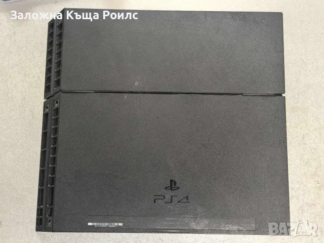 PlayStation 4 CUH-1003A 500GB с 2 оригинални джойстика и 3 игри, снимка 2 - PlayStation конзоли - 55709544