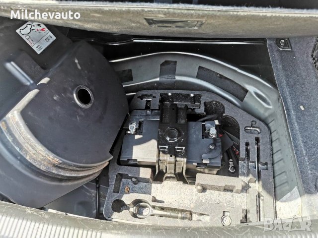 Ауди а4 б8 3.2фси на части / audi a4 b8 3.2fsi quattro , снимка 12 - Автомобили и джипове - 29561108