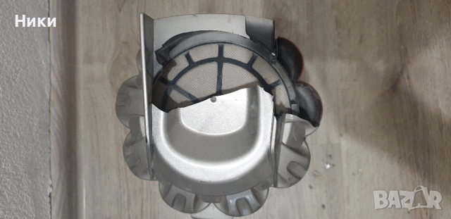 Прахосмукачка Finlux FCH 2626M , снимка 4 - Прахосмукачки - 51699011