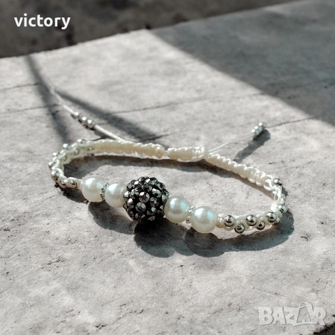 ✨ Ръчно изработена гривна „Midnight Pearl“ ✨