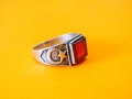 Стар красив мъжки сребърен пръстен, турски пръстен с карнеол и с ГОЛЯМ полумесецът и звездата, т, снимка 1 - Пръстени - 37691989