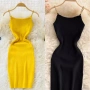 Дамска Рипсена Елегантна Прилепнала Рокля С Верижки Презрамки Chain - Жълта Или Черна Код Верона26, снимка 1