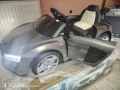 Акумулаторна кола Audi R8 Spyder мет. сив , снимка 4