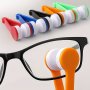 Мини уред за почистване на стъклата на очила