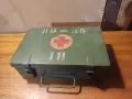 Военна метална аптечка ГДР NVA, снимка 1