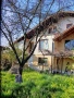 Продавам вила с двор , снимка 13